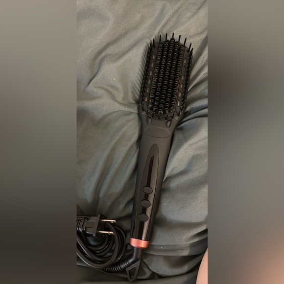 EUC amika polished perfection straightening brush 2.0 - Picture 1 of 2